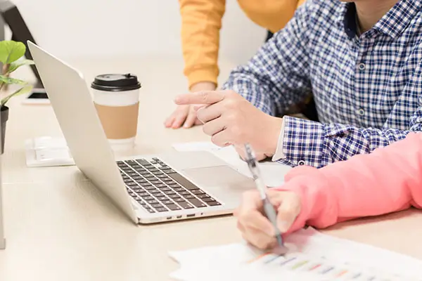 一根鱼刺标题的含义